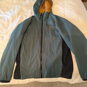 Arc’Teryx Men’s Green Atom Hoody